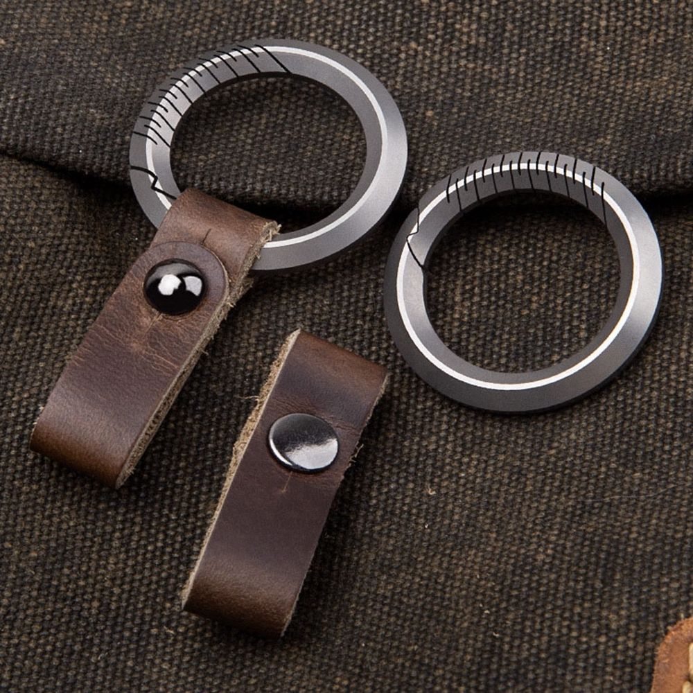 Titanium Alloy Leather Waist B – Keychain Multi Tool recenzja i cena