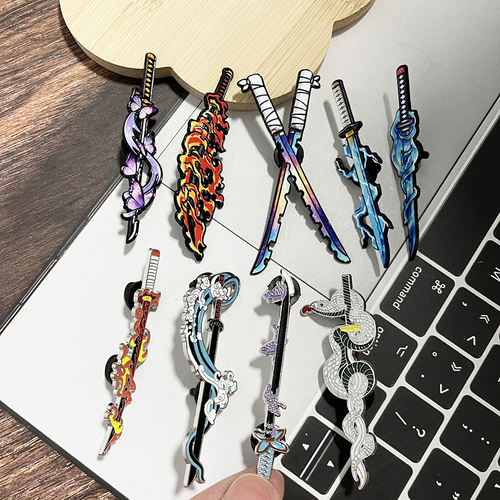 Demon Slayer Nichirin Sword En – Lapel Pin Enamel recenzja i cena