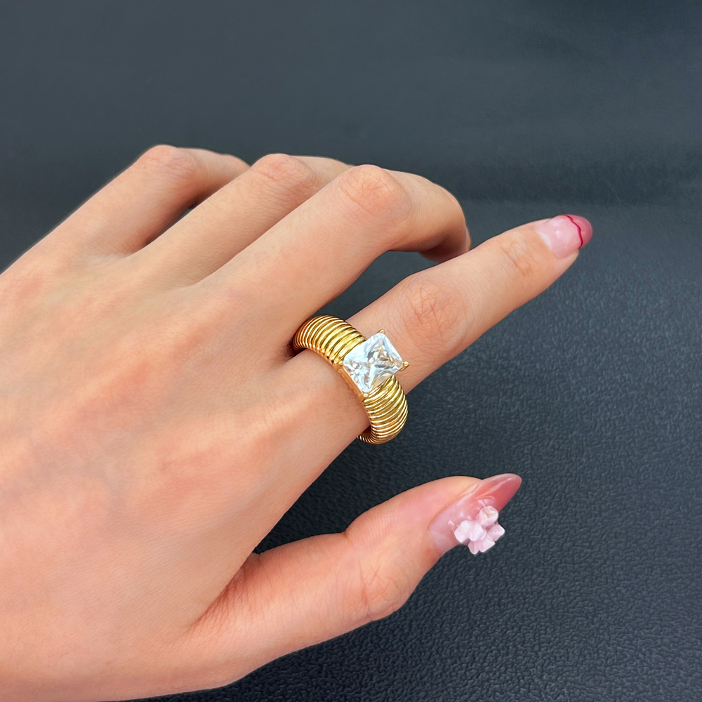 Sprial Ring For Women Men Luxu – Men'S Accessories Hand Bands recenzja i cena