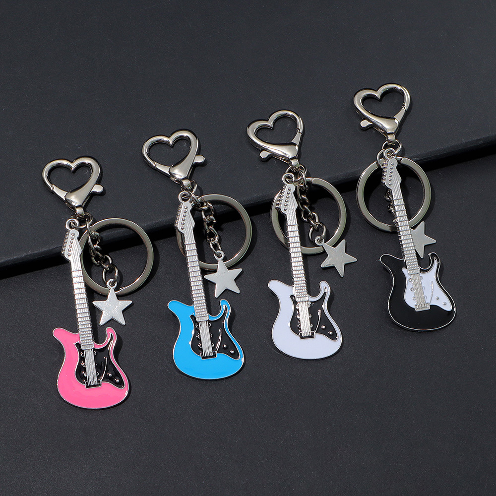 Guitar Love Heart Key Chain fo – Men Accessories All recenzja i cena