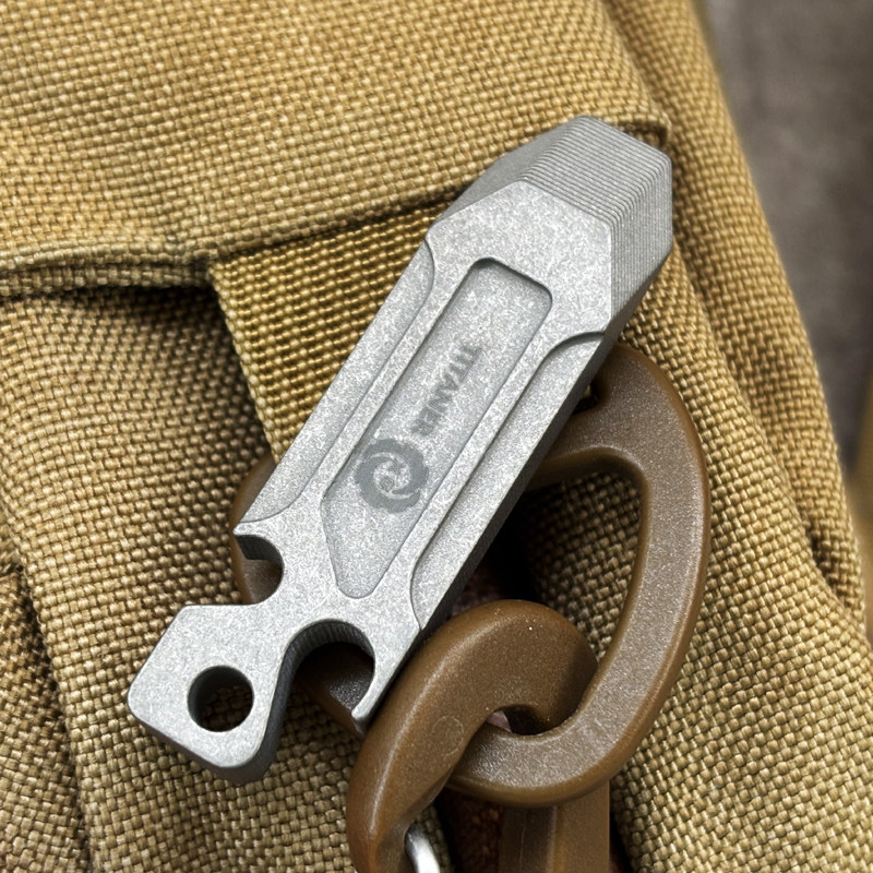 Outdoor Portable EDC Multi-fun – Keychain Multi Tool recenzja i cena