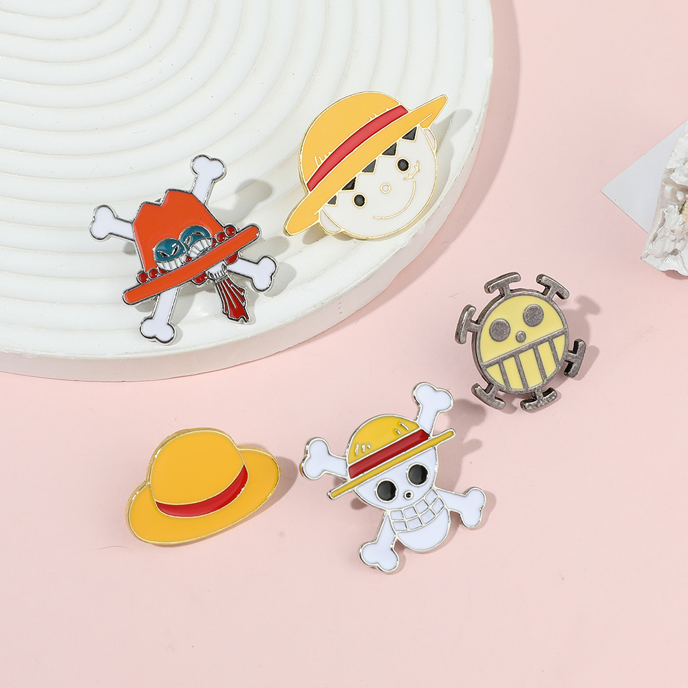 5 Pcs Cartoon Monkey D. Luffy  – Lapel Pin Enamel recenzja i cena