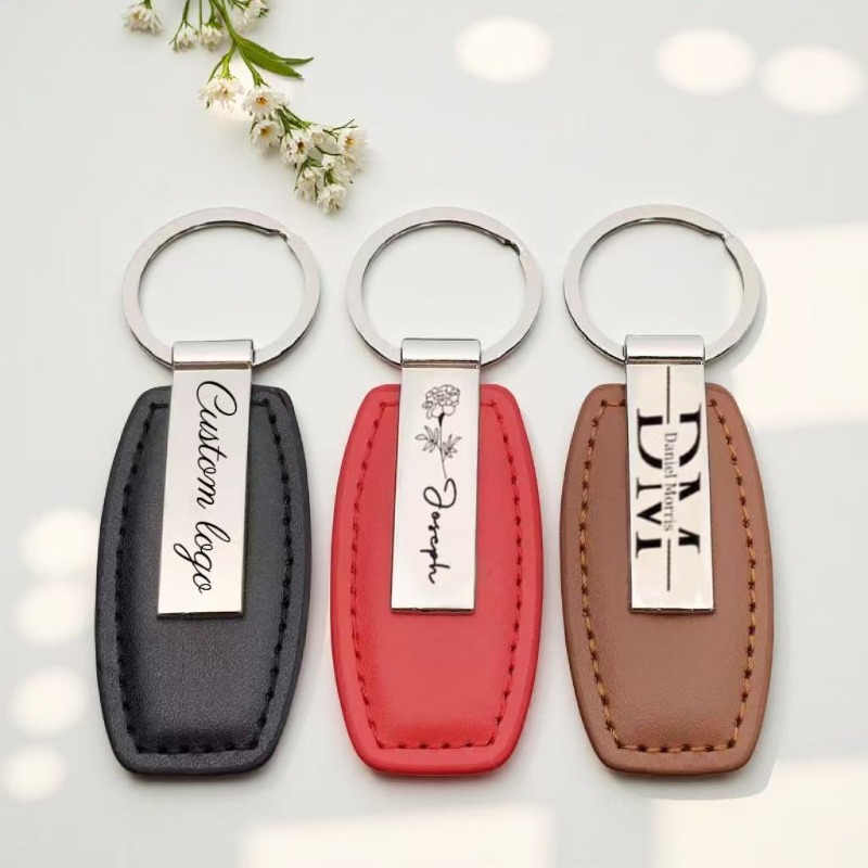 Personalized Leather Keychain  – Men Accessories All recenzja i cena