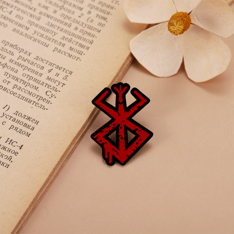 Hot Game Badge Sign Brooch Pin – Men Accessories Online recenzja i cena